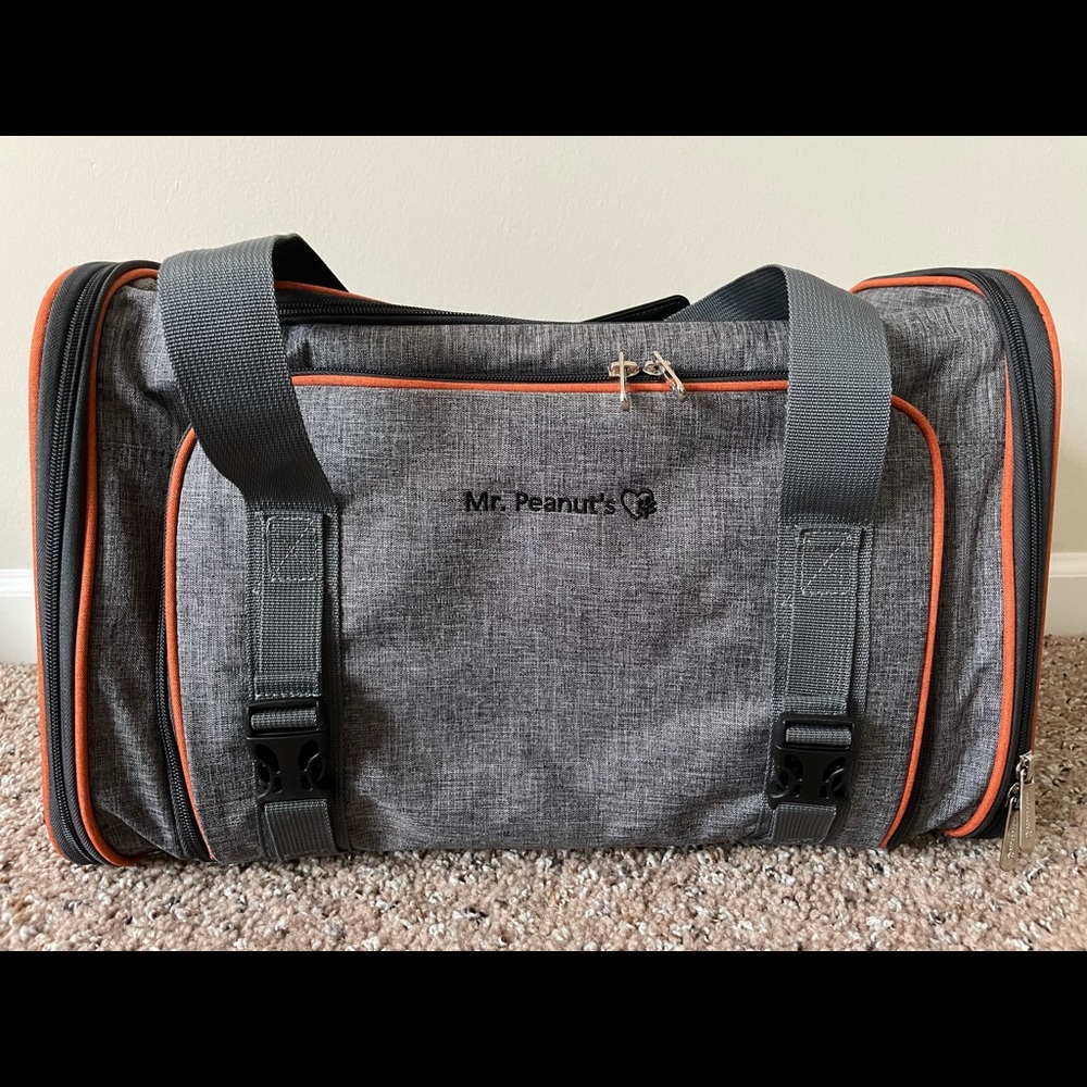 Mr. Peanut Expandable Pet Carrier